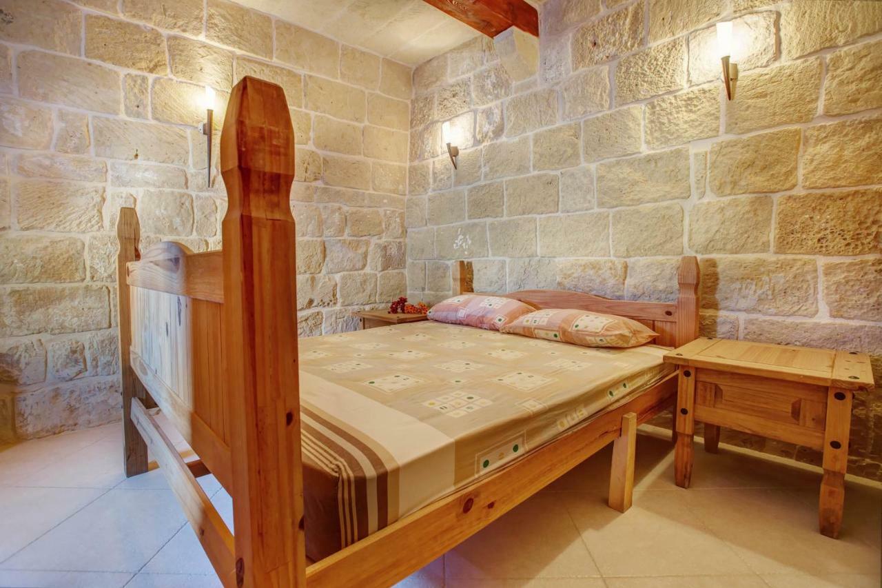 Il-Veduta Holiday Farmhouse With Sunny Private Pool In Island Of Gozo Għarb Exterior foto