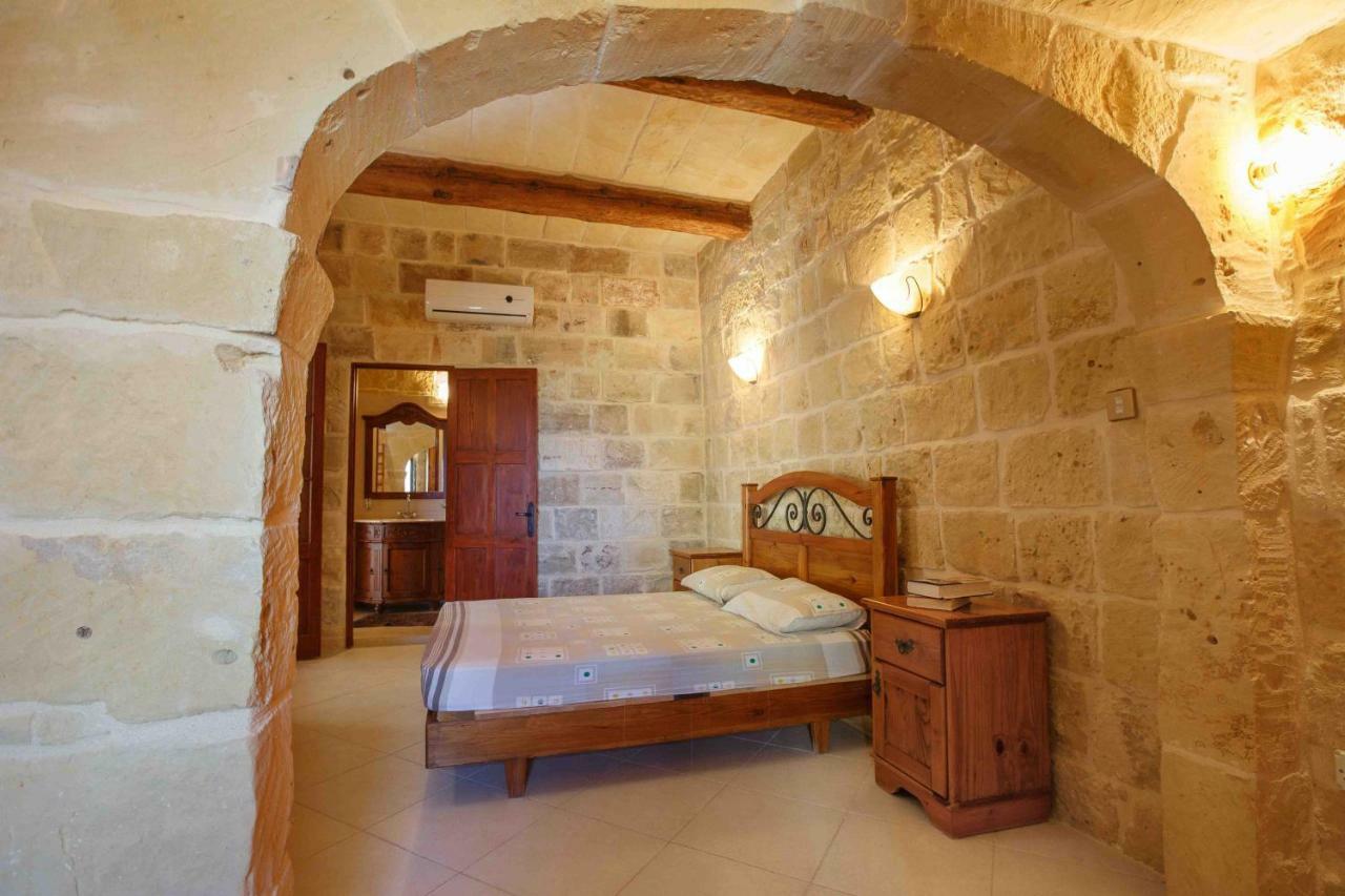 Il-Veduta Holiday Farmhouse With Sunny Private Pool In Island Of Gozo Għarb Exterior foto