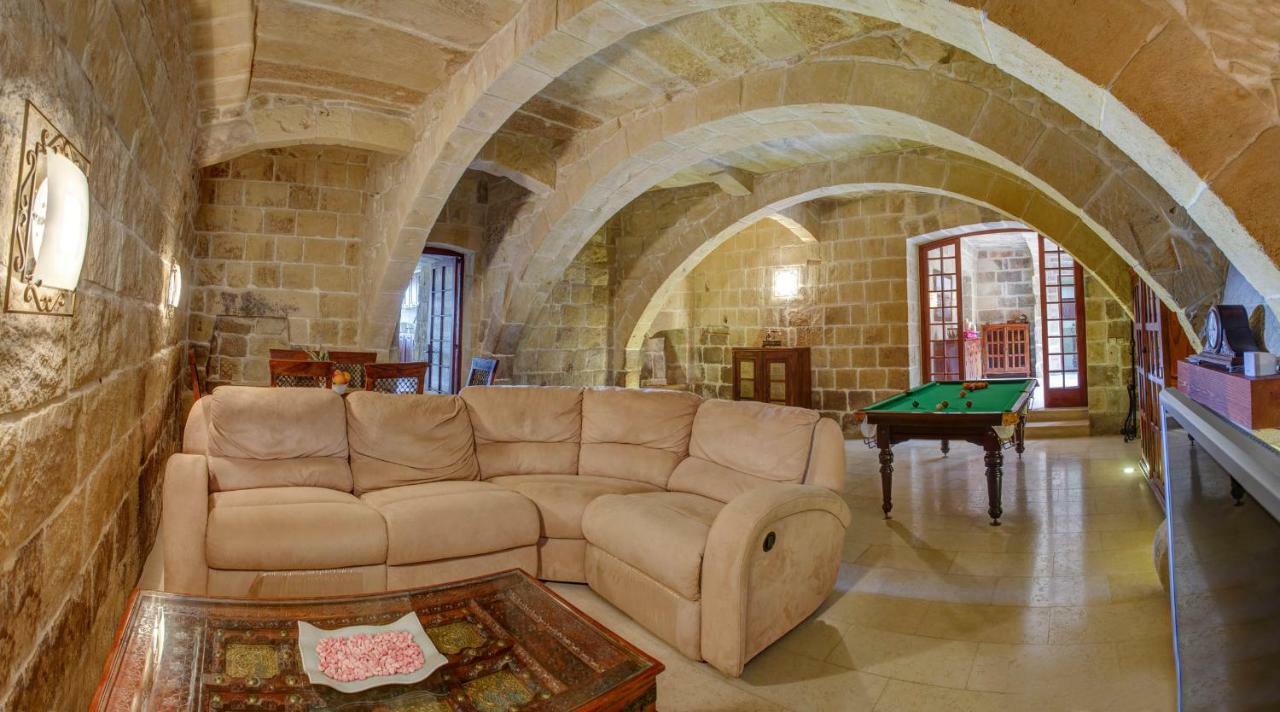 Il-Veduta Holiday Farmhouse With Sunny Private Pool In Island Of Gozo Għarb Exterior foto