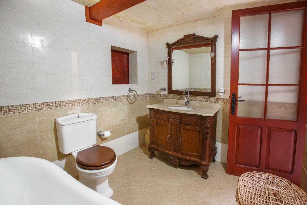 Il-Veduta Holiday Farmhouse With Sunny Private Pool In Island Of Gozo Għarb Exterior foto